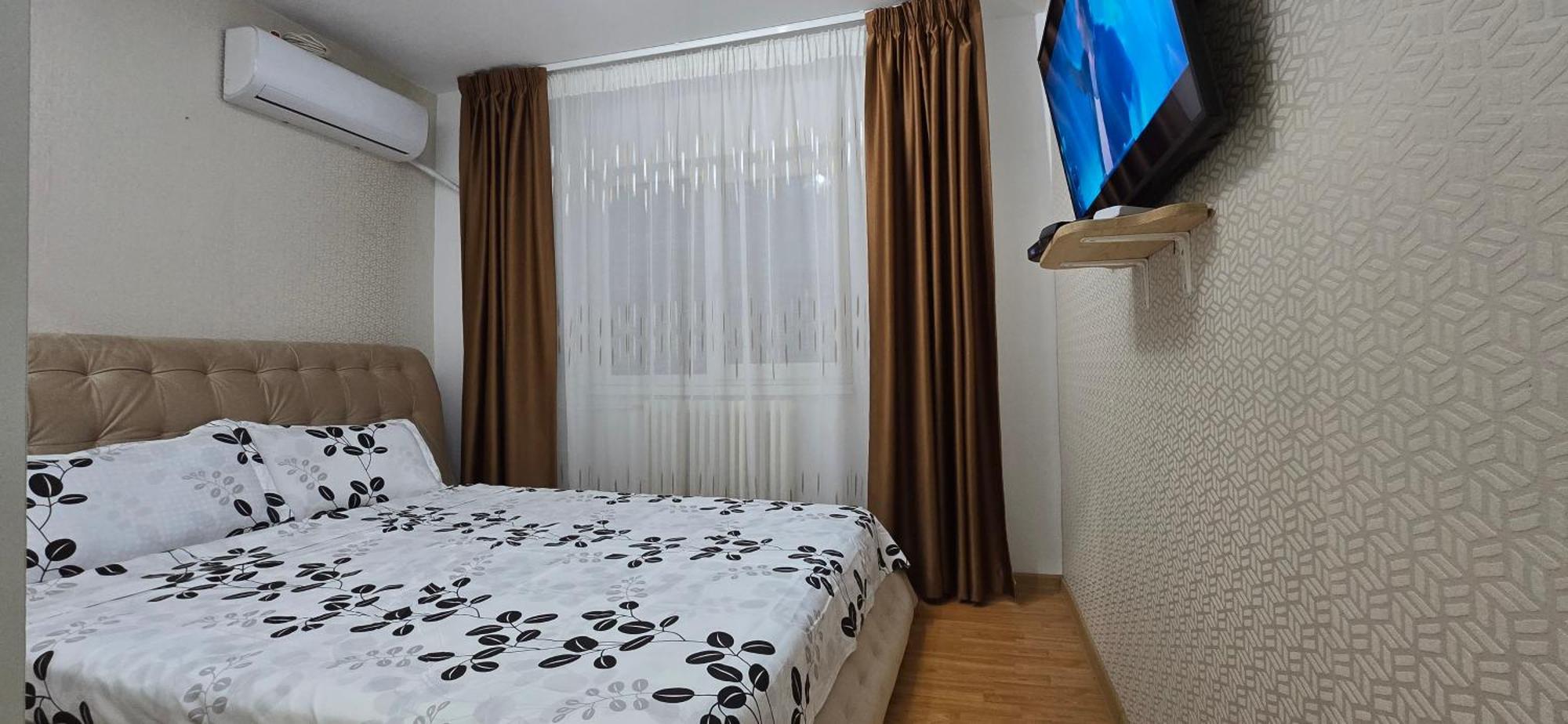 West Residence Плоешти Экстерьер фото