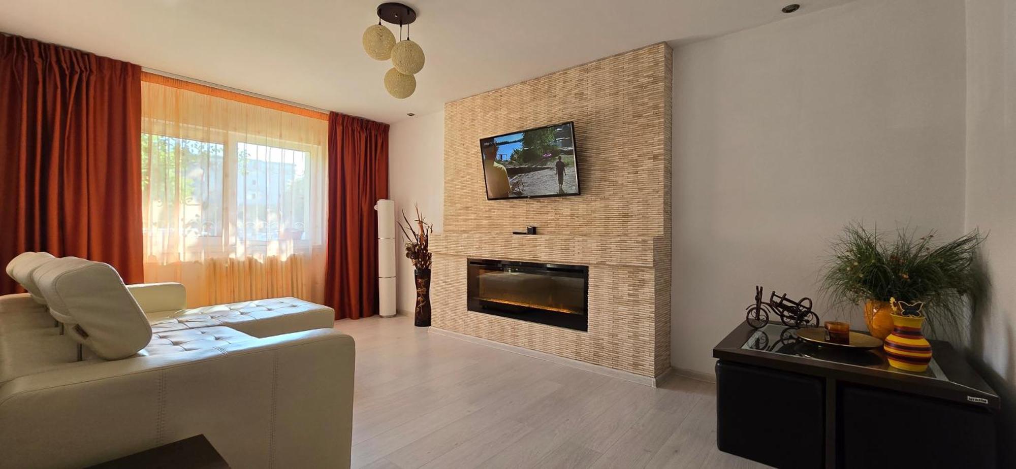 West Residence Плоешти Экстерьер фото